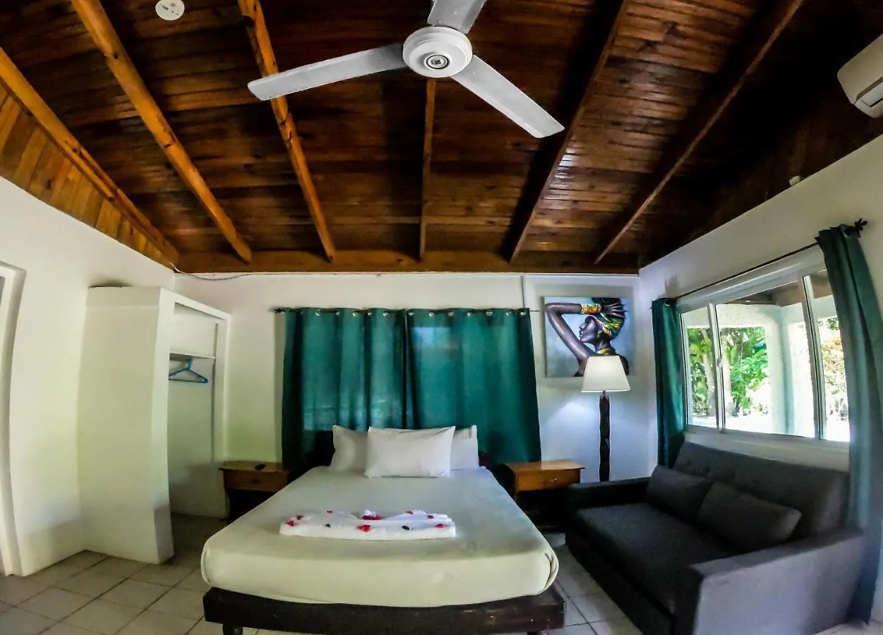 Xye Resort Negril Hotel